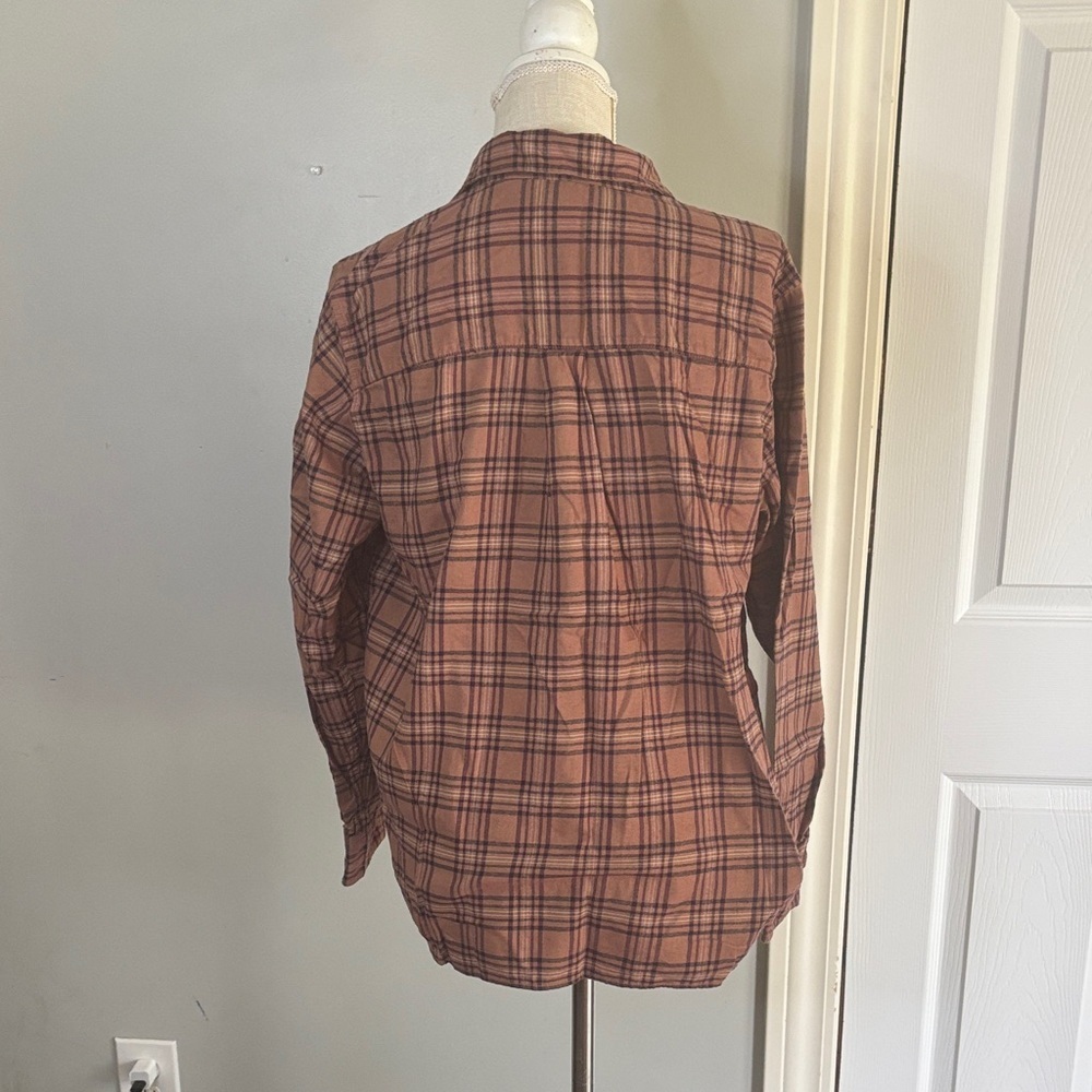 Uniqlo Brown Plaid Men's Casual Shirt - Picture 5 of 5